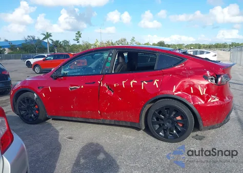 2022 Tesla Model Y Performance Dual Motor All-Wheel Drive from USA, damaged, VIN 7SAYGDEF3NF521521